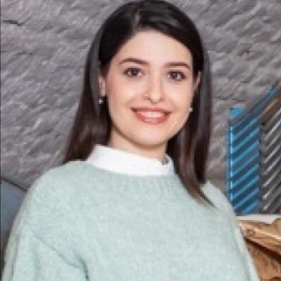 Elnaz 